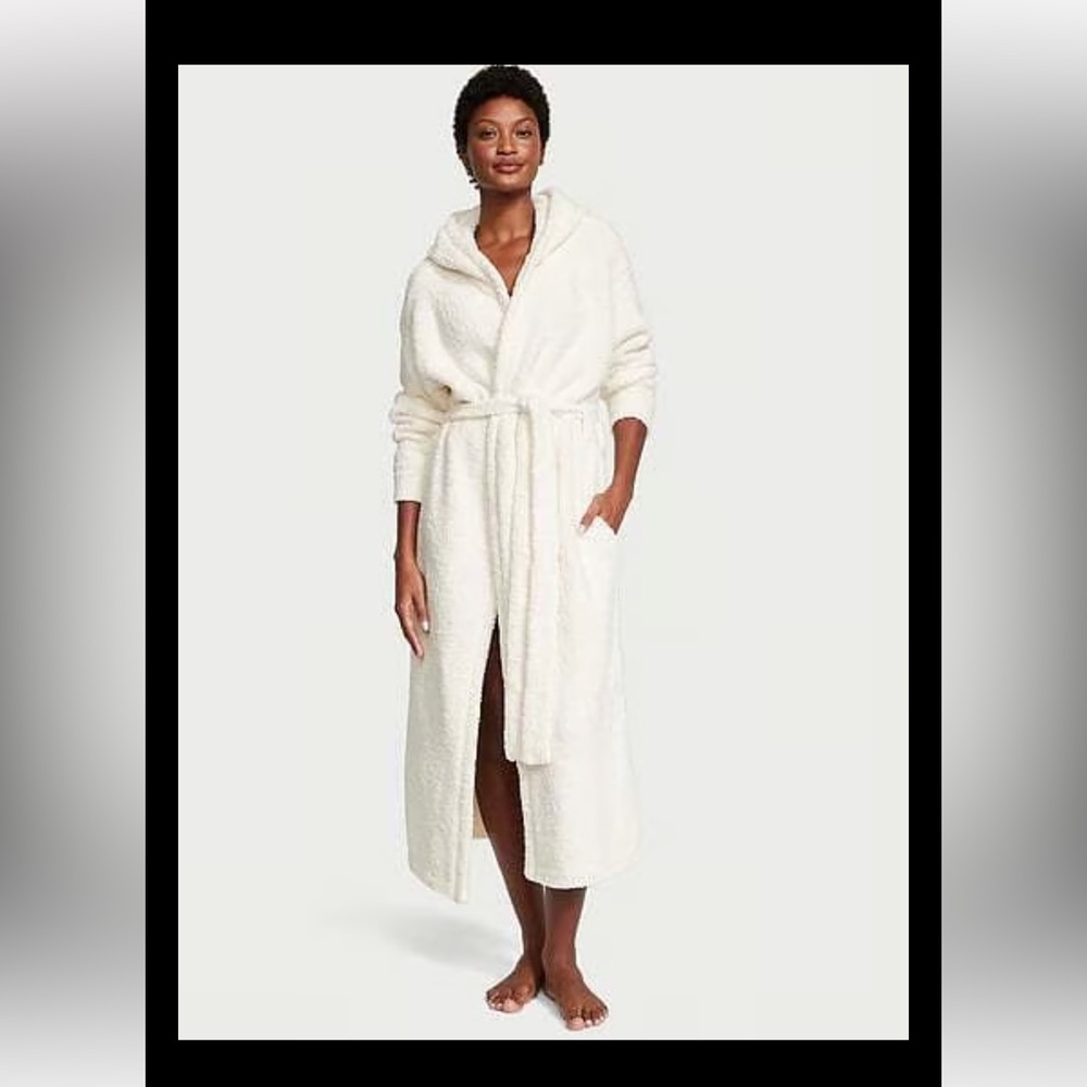 Vintage Trent Nathan Intimates Cozy White Fleece Robe
